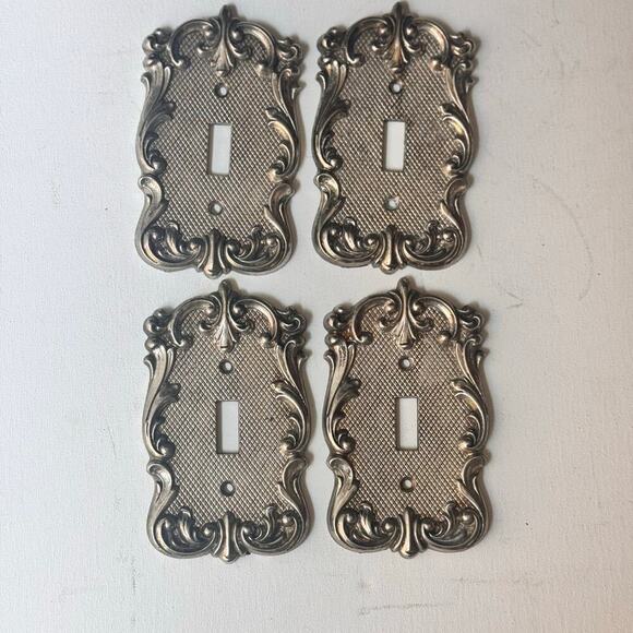 Vintage 1972 American Tack & Hardware Ornate Brass Switch Plate Covers - 4 - Picture 1 of 4